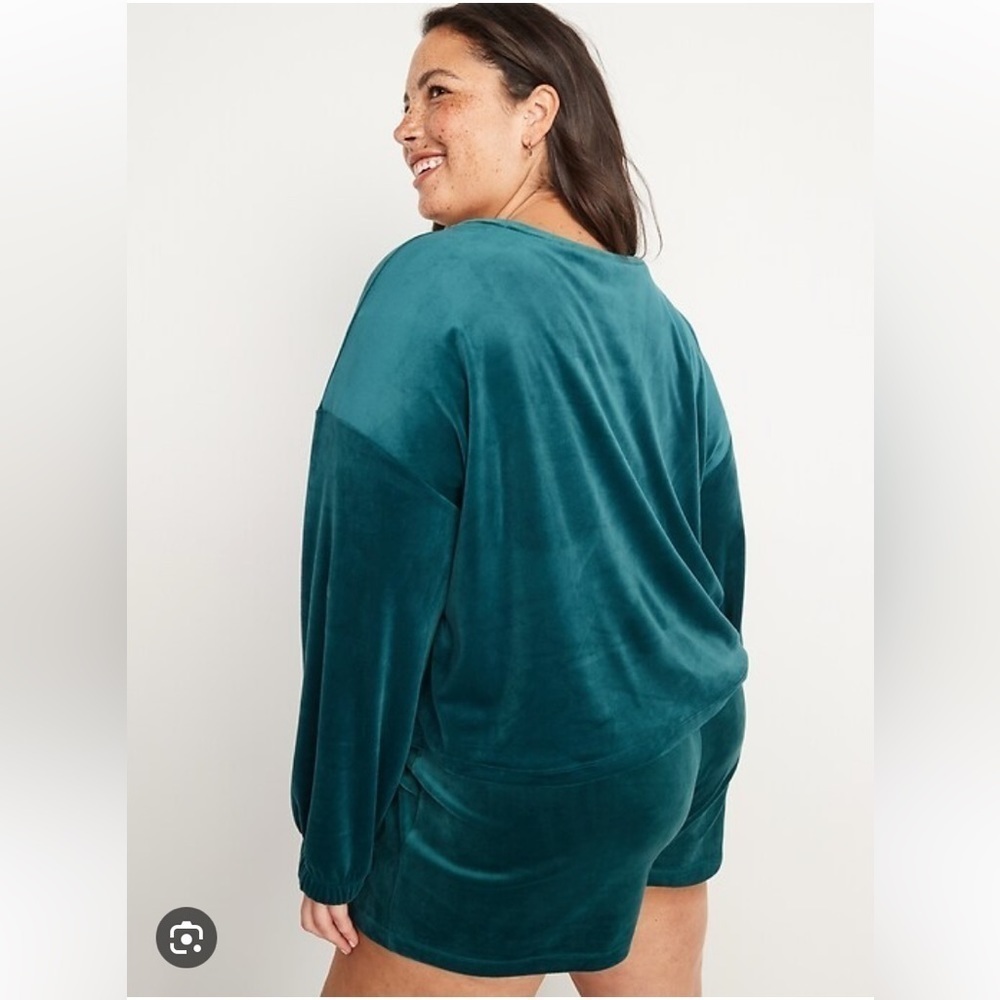 Old Navy Teal Velvet Crop Top